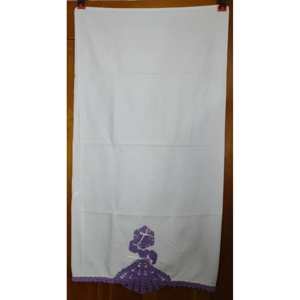 Vintage Westpoint Stevens Pillowcase Sunbonnet Sue Crochet Lace Purple White 2pc